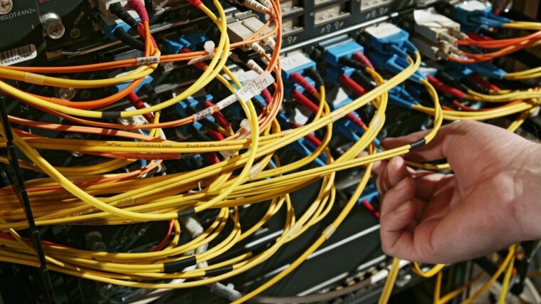 Fibre Channel Switch